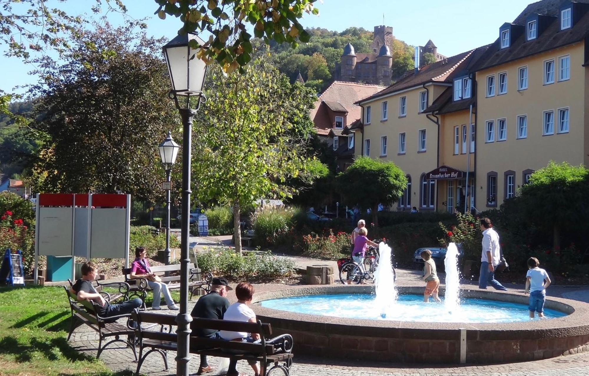 Hotel Bronnbacher Hof Wertheim Εξωτερικό φωτογραφία
